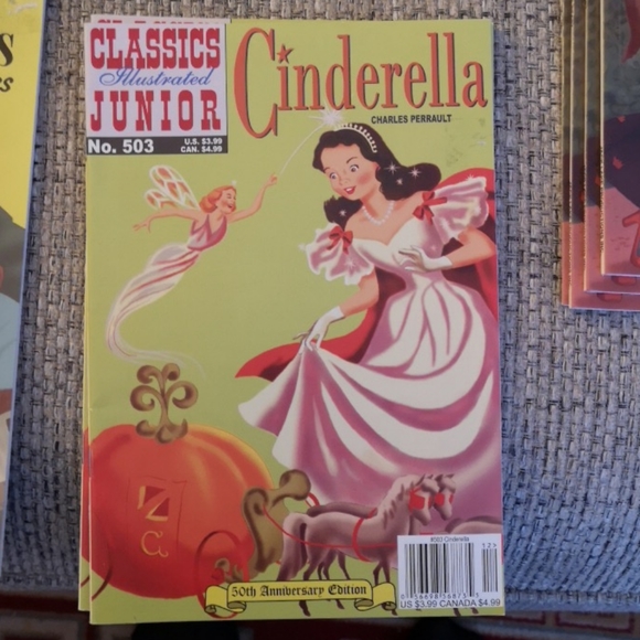 Set of 7 Classic Illustrated Jr Comic Story Books - Picture 7 of 10